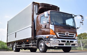 4t 正面